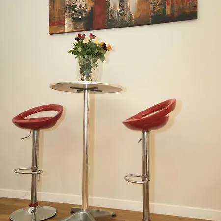 Апартаменты Old Town Luxury 3 Beds *